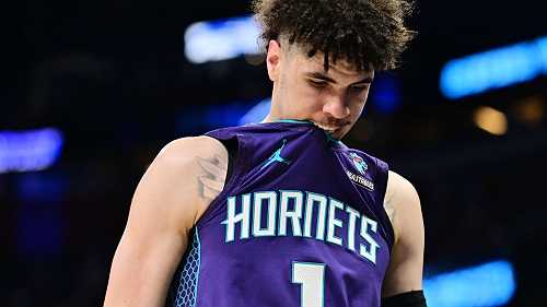 Hornets' Ball out at least 2 weeks with calf strain